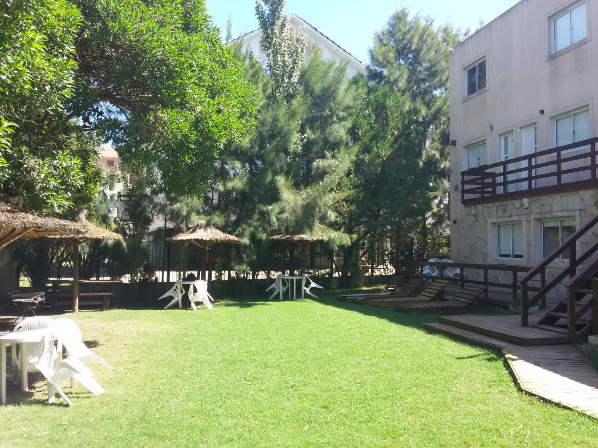 Ayres Village Apart Pinamar Exteriör bild